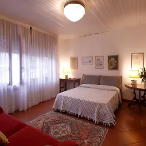 Bed & Breakfast Domus, Sirmione